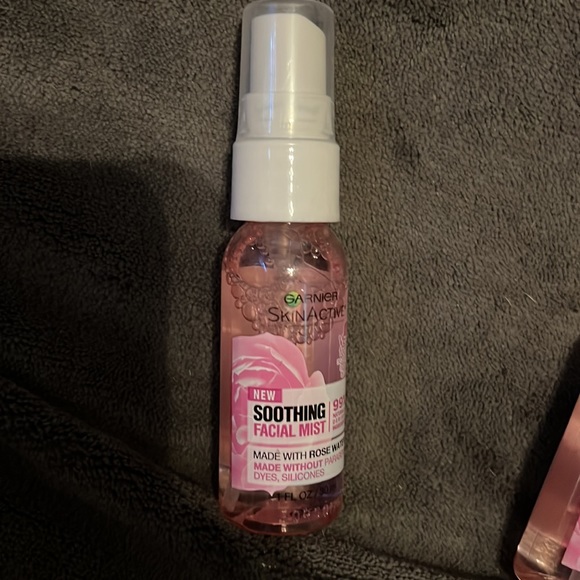 Women products - Picture 2 of 3